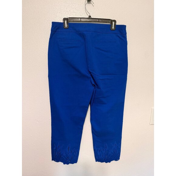 Chicos Capri Pants Womans Blue Cutout Hem Womans 2-12 - Picture 2 of 5